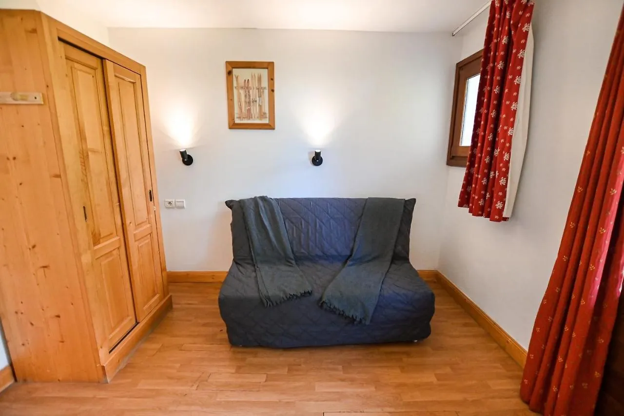Apartment Beautiful Apt With Balcony At Combloux !